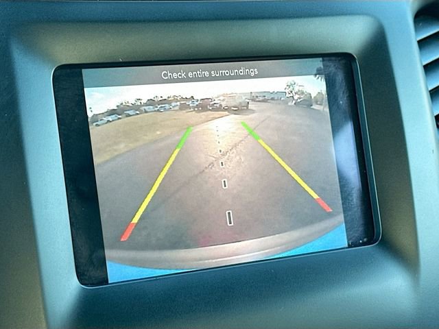 Used 2021 Jeep Cherokee Latitude Plus image 13