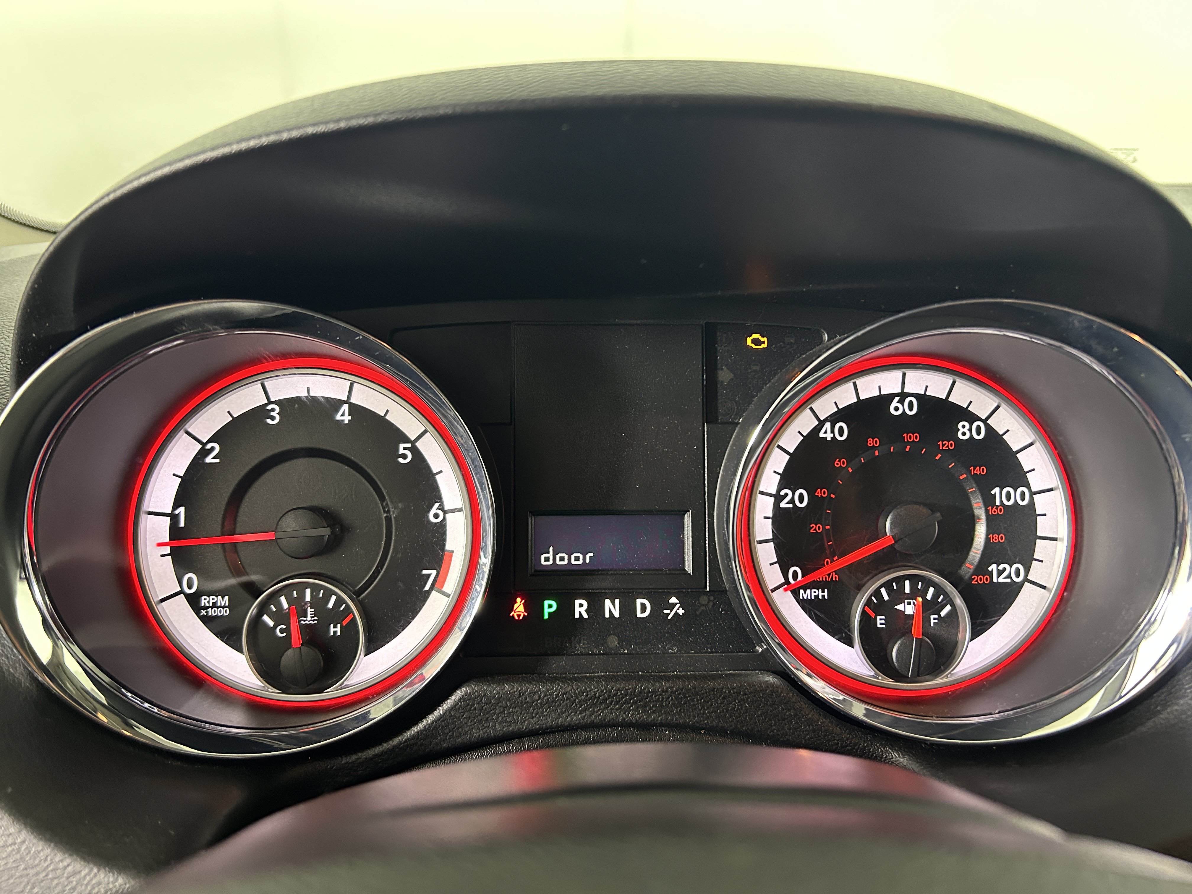 Used 2019 Dodge Grand Caravan SE w/ UConnect Hands-Free Group FWD image 16