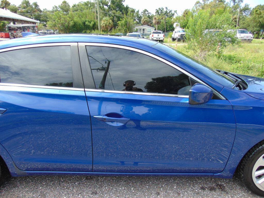 Used 2017 Acura ILX FWD image 5