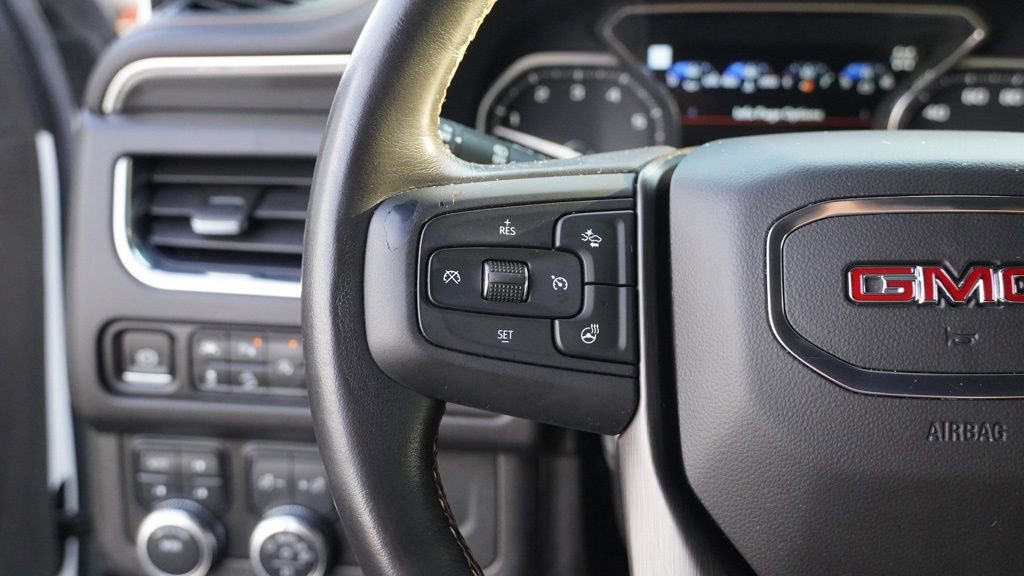 Used 2021 GMC Yukon AT4 w/ Rear Media and Nav Package image 33