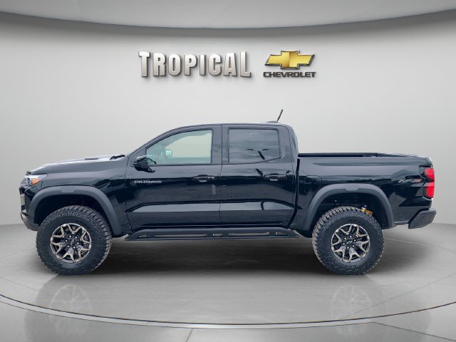 New 2026 Chevrolet Colorado ZR2 w/ Technology Package AWD/4WD image 2