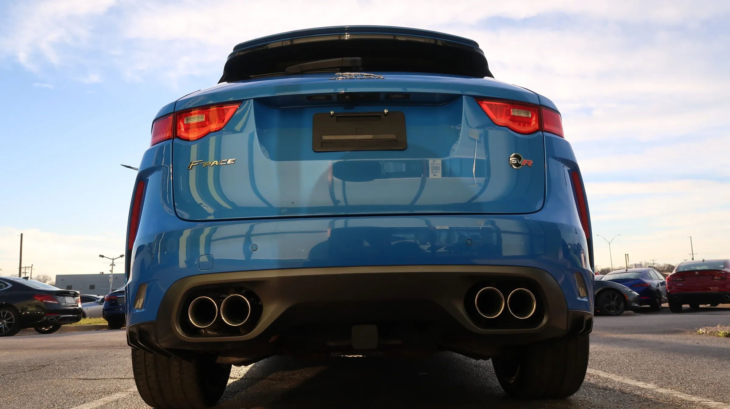 Used 2019 Jaguar F-PACE SVR AWD/4WD image 10