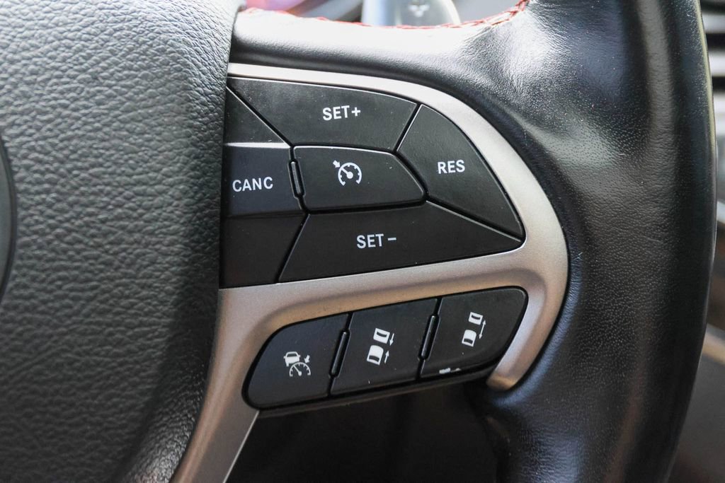 Used 2021 Jeep Grand Cherokee Trailhawk w/ Trailhawk Luxury Group AWD/4WD image 30