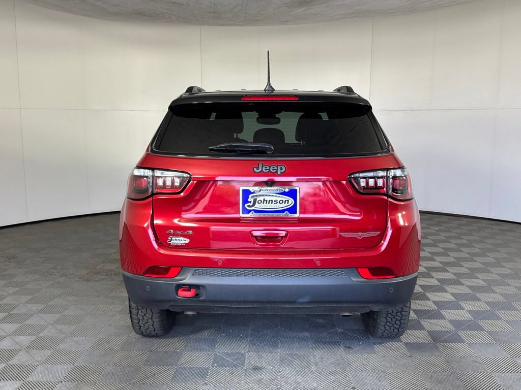 Certified 2025 Jeep Compass Trailhawk AWD/4WD image 7