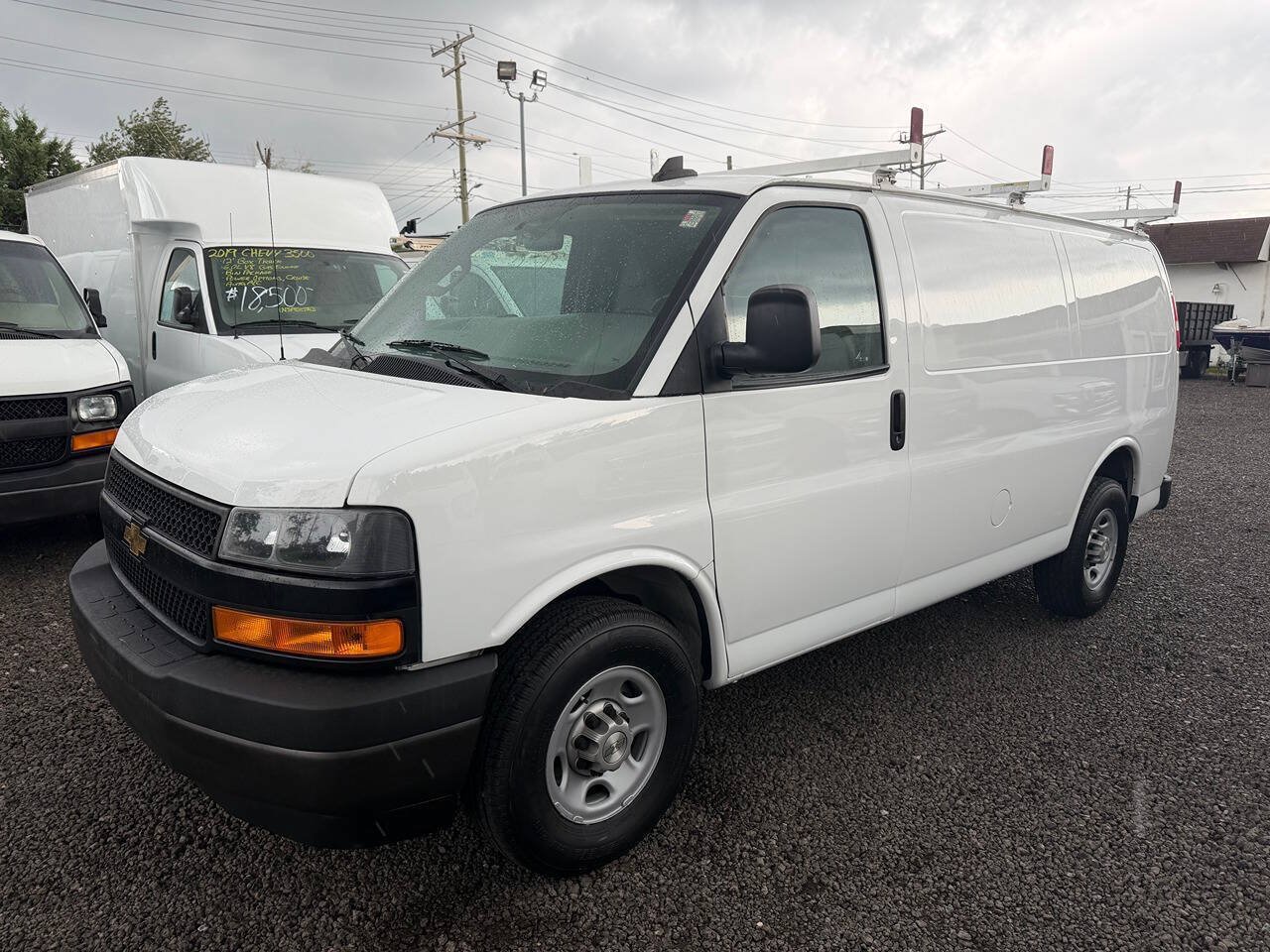Used 2021 Chevrolet Express 2500 w/ Driver Convenience Package RWD image 1
