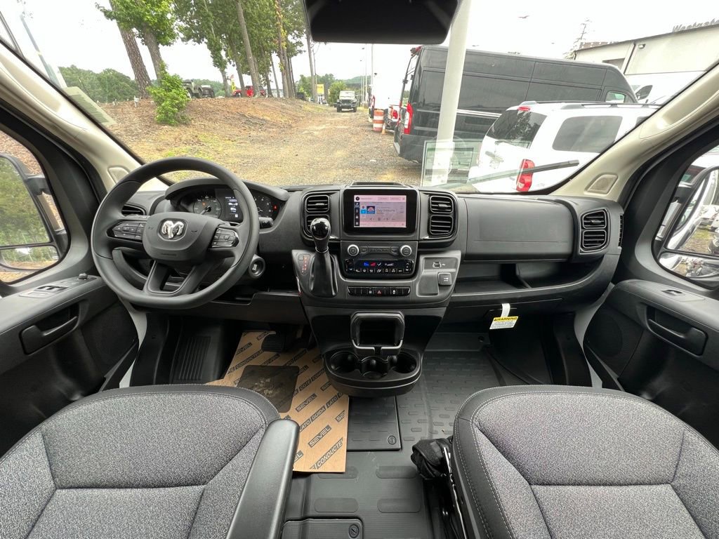 New 2025 RAM ProMaster 1500 w/ Convenience Group FWD image 20