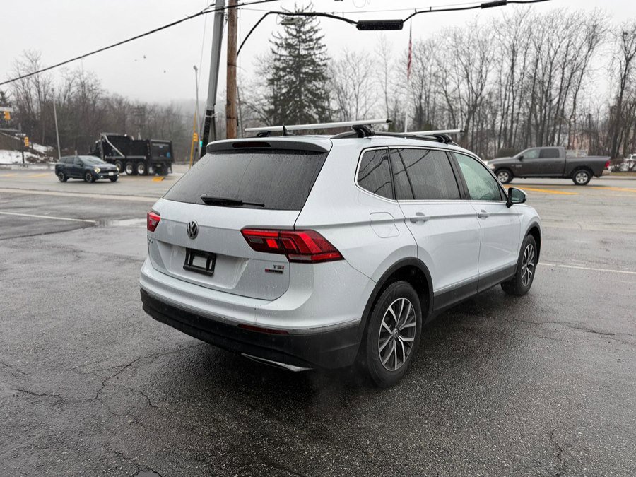 Used 2018 Volkswagen Tiguan SE image 5