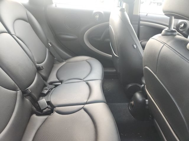 Used 2012 MINI Cooper Countryman FWD image 9