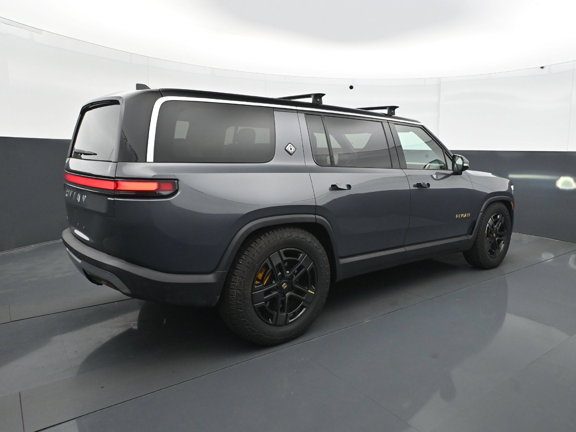 Used 2023 Rivian R1S Adventure Quad AWD/4WD image 7