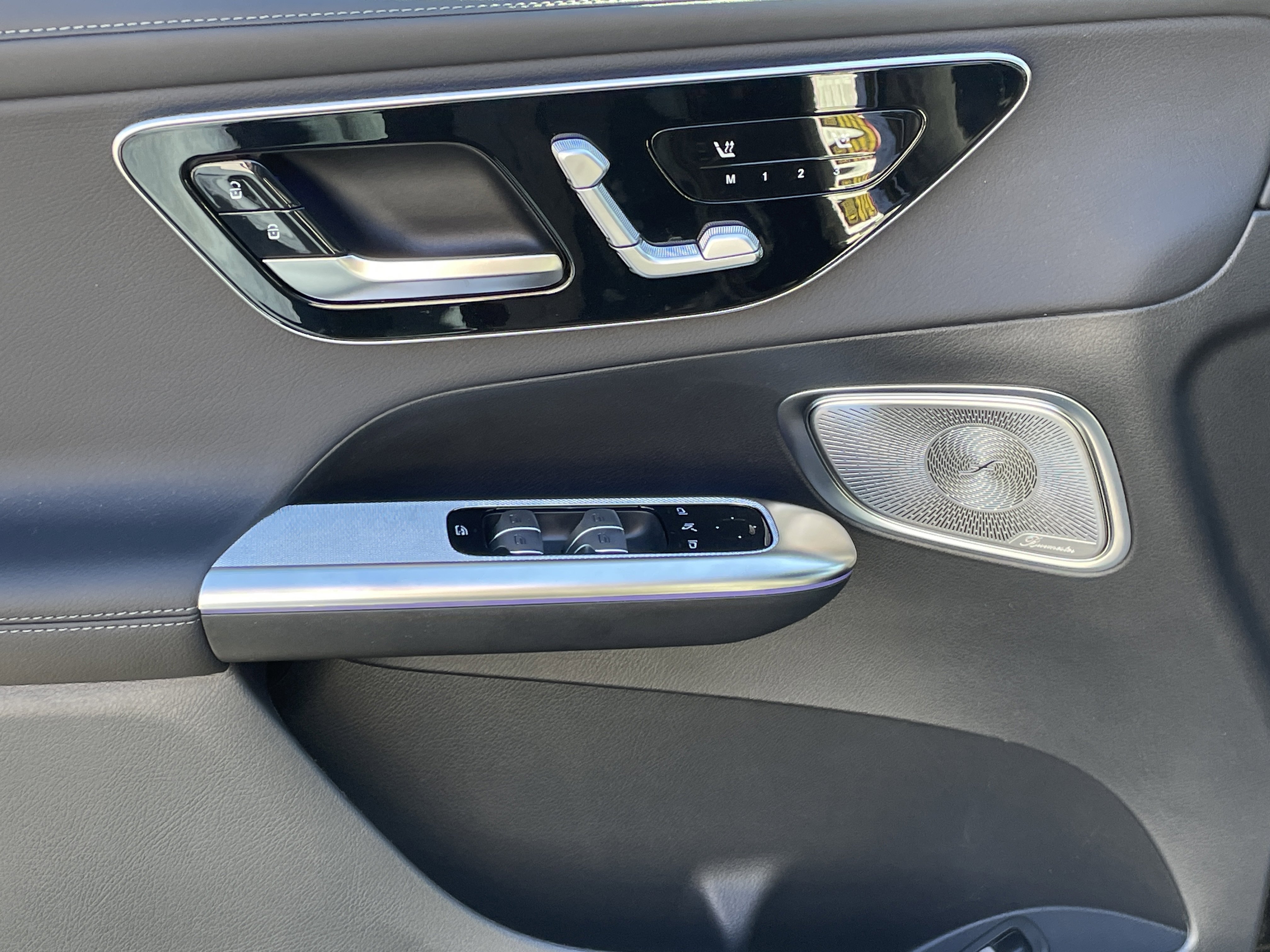 New 2026 Mercedes-Benz GLC 300 image 18