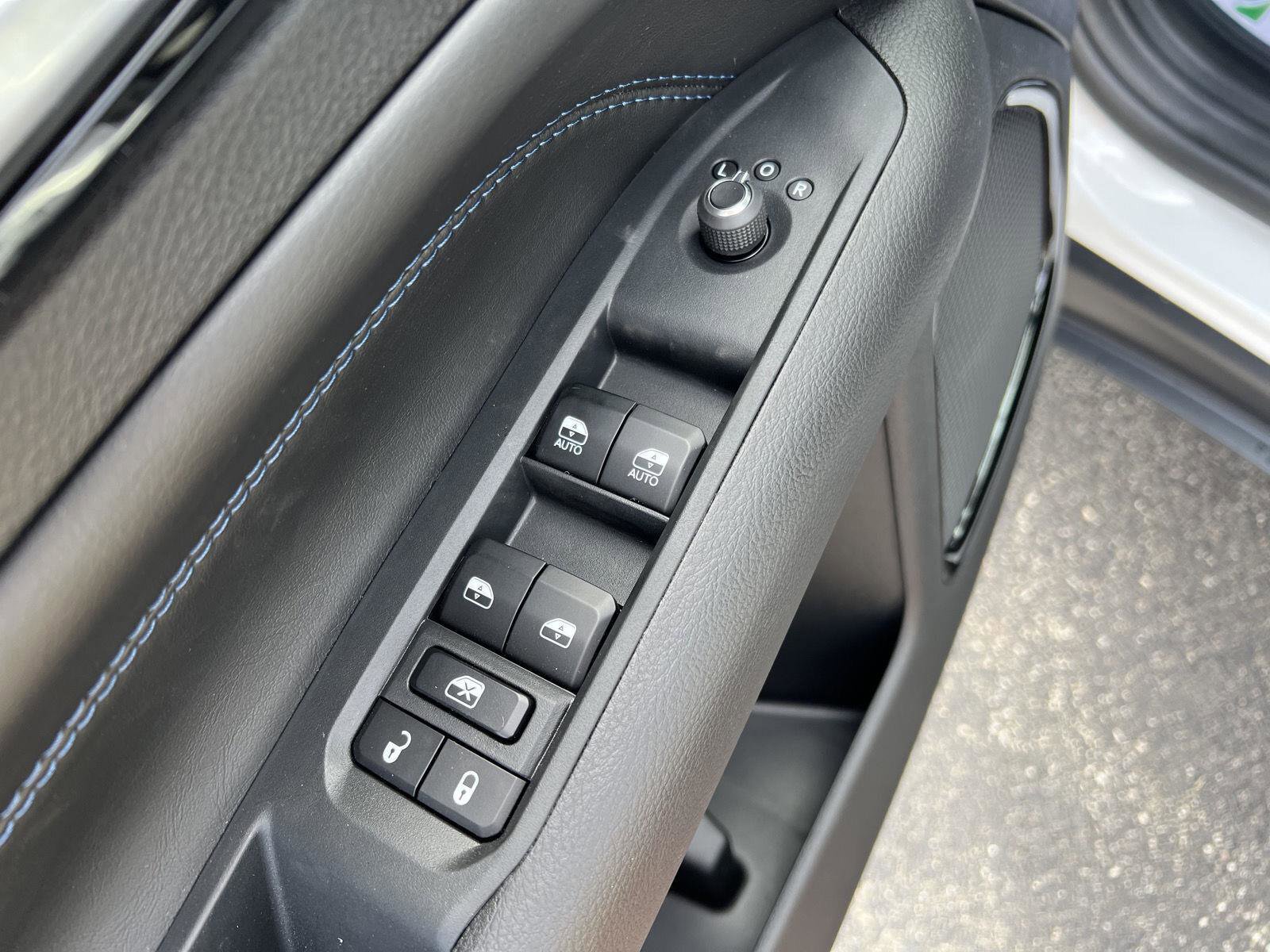 New 2026 Jeep Compass Latitude AWD/4WD image 13