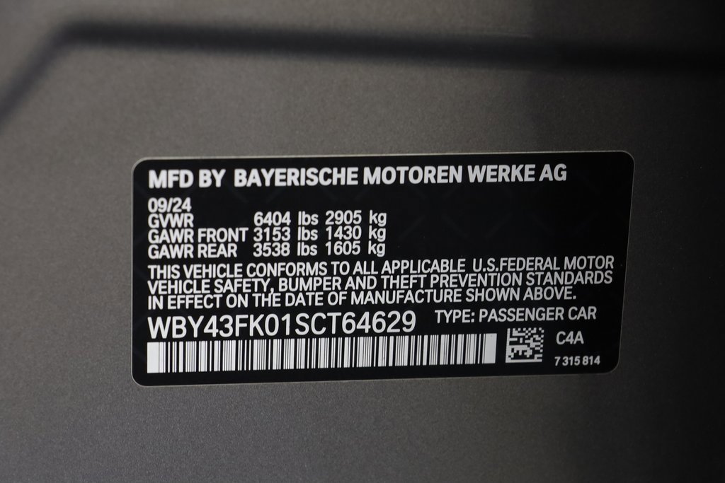 Certified 2025 BMW i5 M60 w/ Premium Package image 27