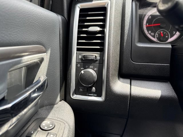 Used 2024 RAM 1500 Classic SLT AWD/4WD image 15
