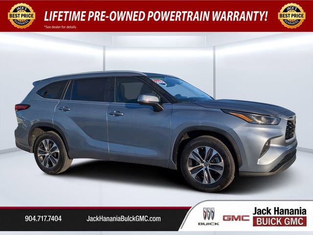 Used 2023 Toyota Highlander XLE image 1
