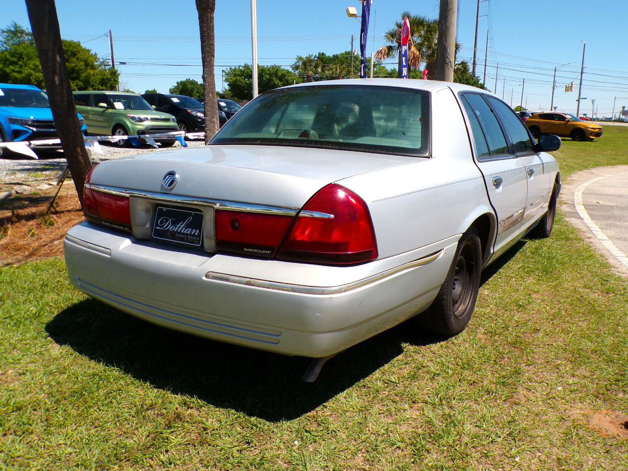 Used 1999 Mercury Grand Marquis GS RWD image 7