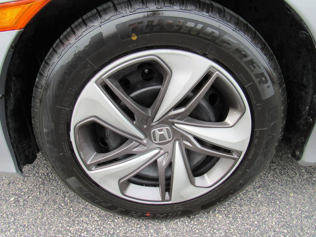 Used 2019 Honda Civic LX image 10
