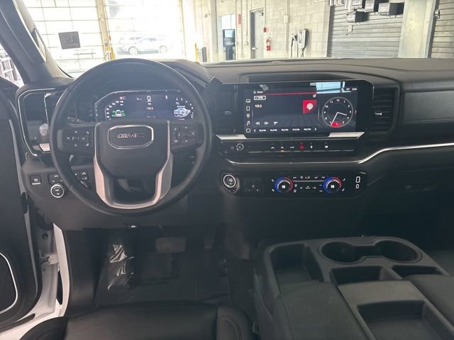 Used 2025 GMC Sierra 1500 SLT image 29