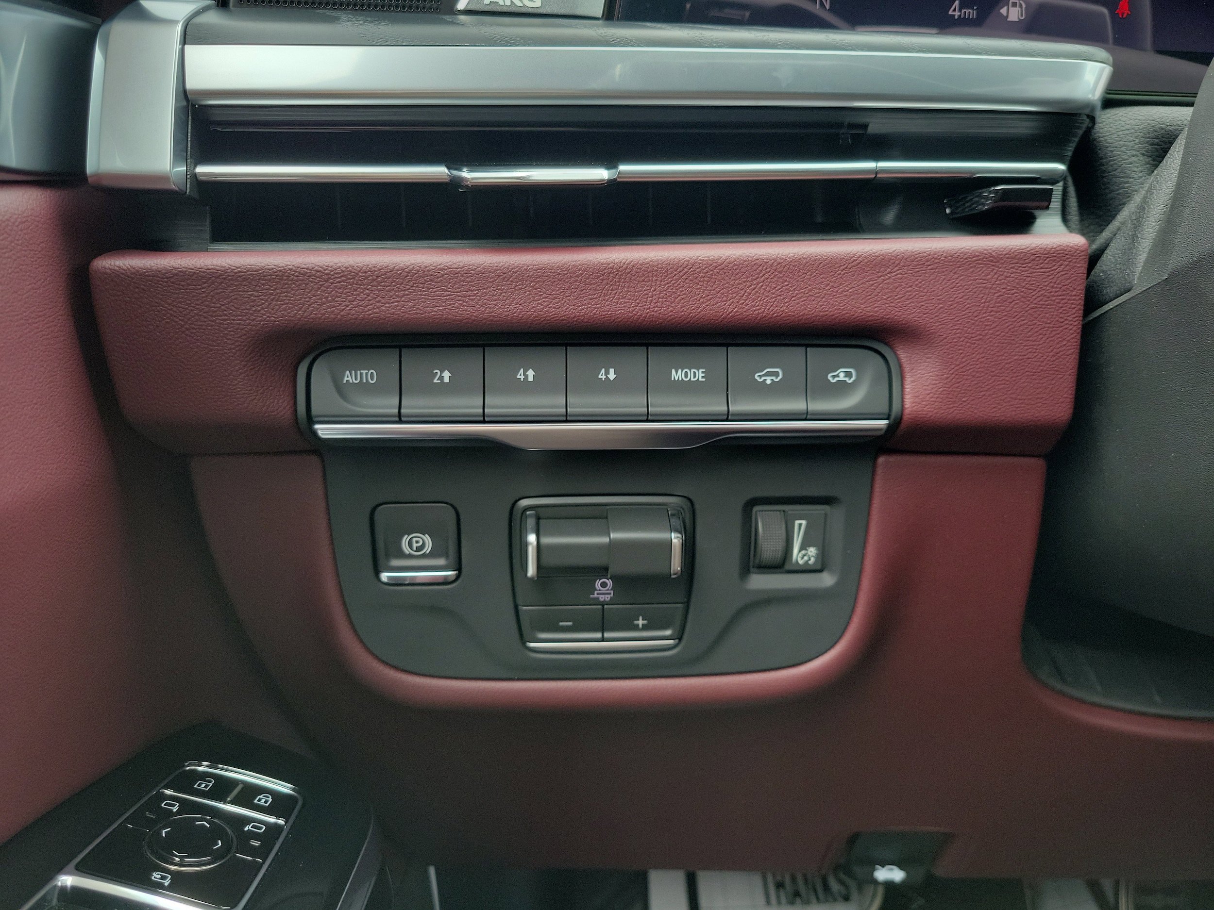 New 2026 Cadillac Escalade Sport w/ Touring Package AWD/4WD image 29