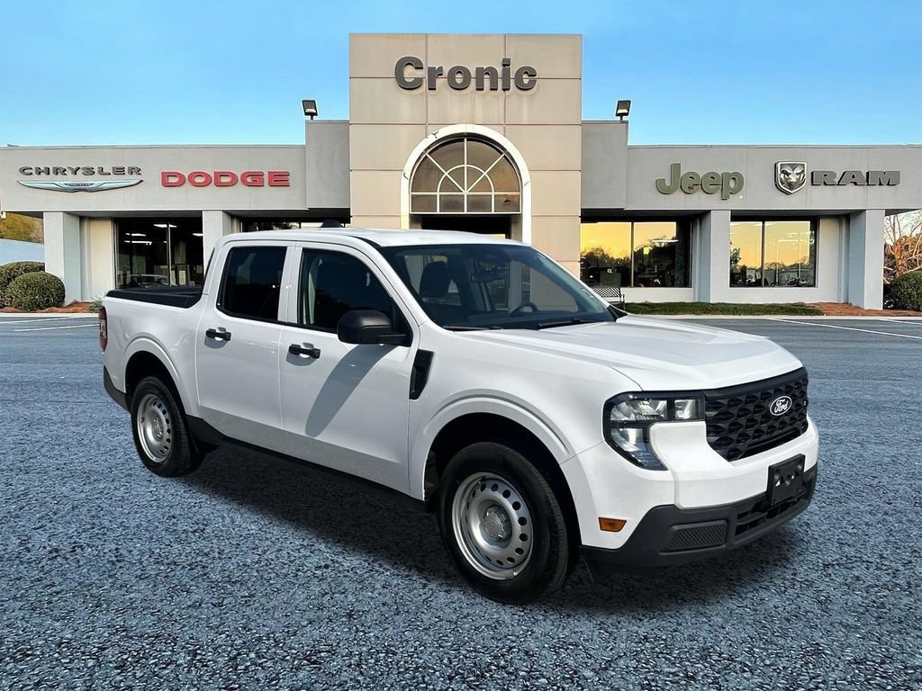 Used 2025 Ford Maverick XL