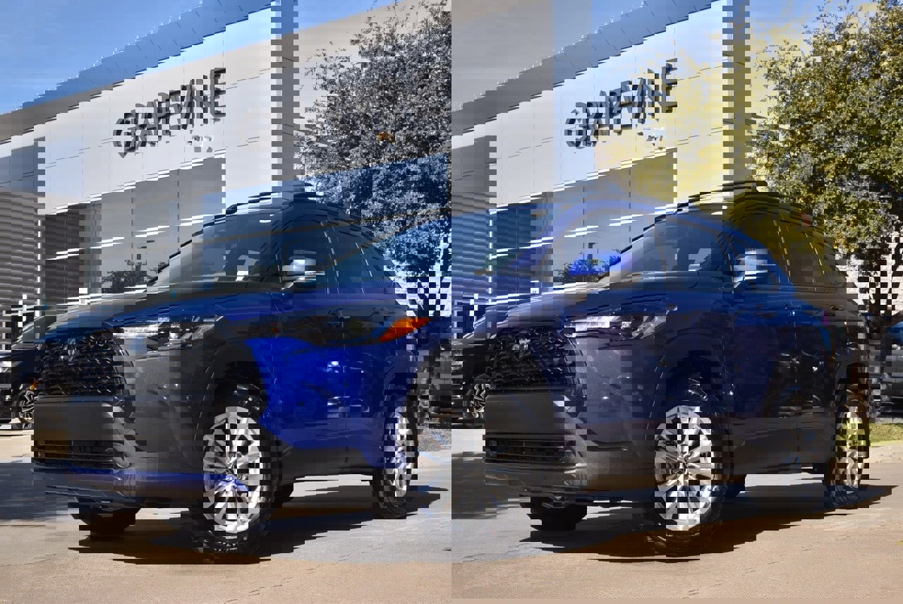 Used 2024 Toyota Corolla Cross LE