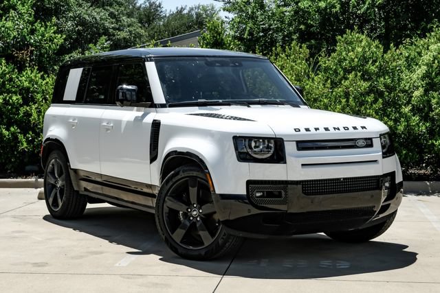 Used 2025 Land Rover Defender 110 V8 AWD/4WD image 6