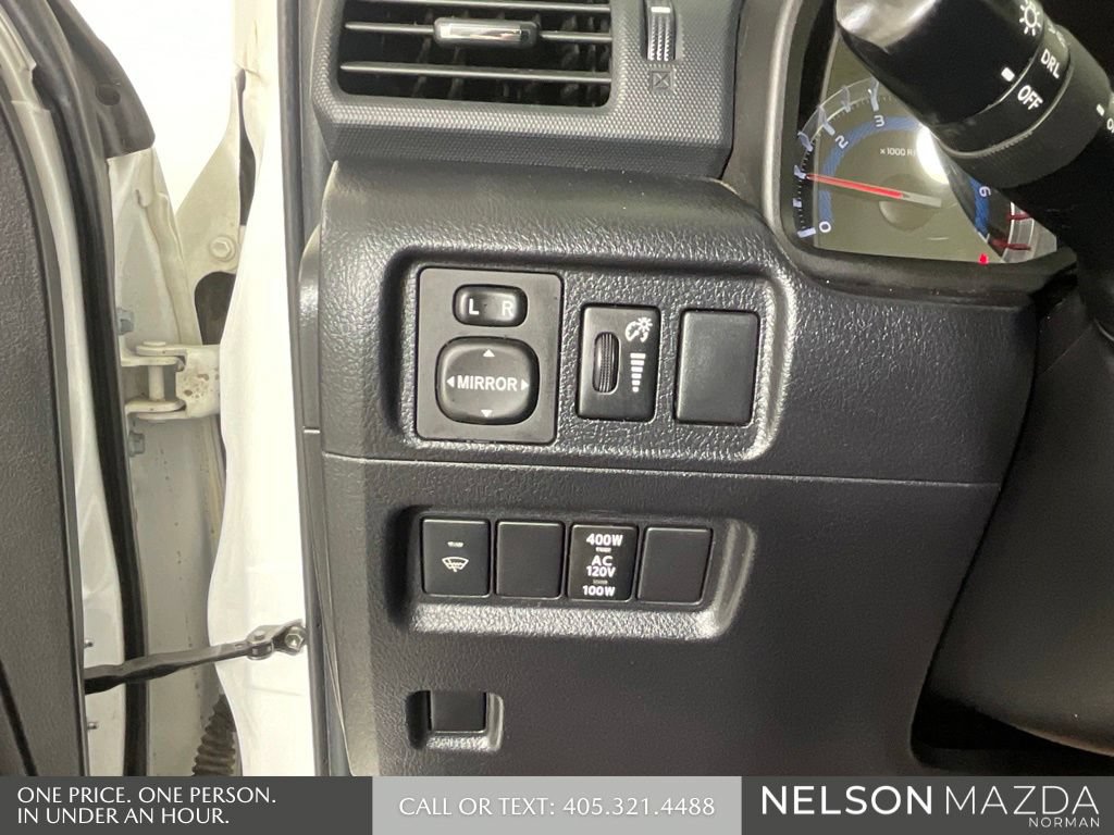 Used 2016 Toyota 4Runner SR5 AWD/4WD image 42