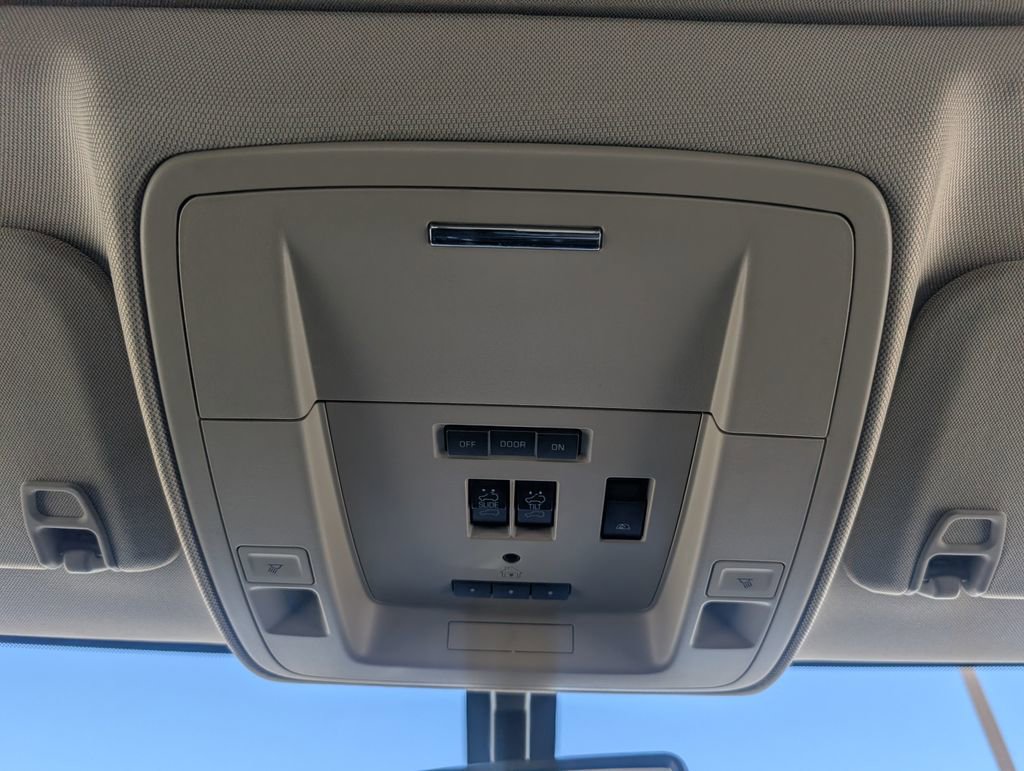 Used 2018 Chevrolet Silverado 2500 LTZ w/ Custom Sport Edition image 21