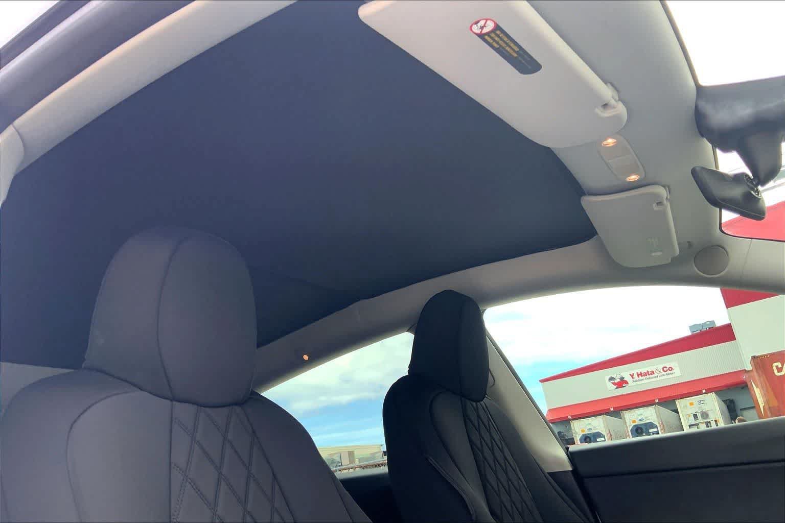 Used 2022 Tesla Model Y Long Range AWD/4WD image 30