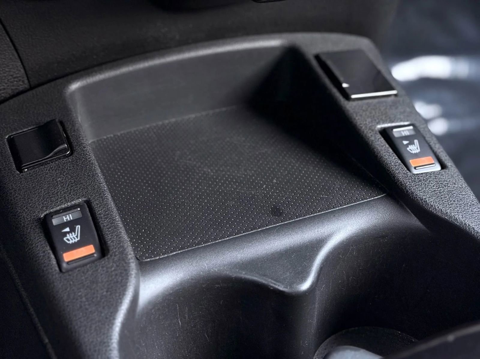 Used 2014 Nissan Leaf SV image 18