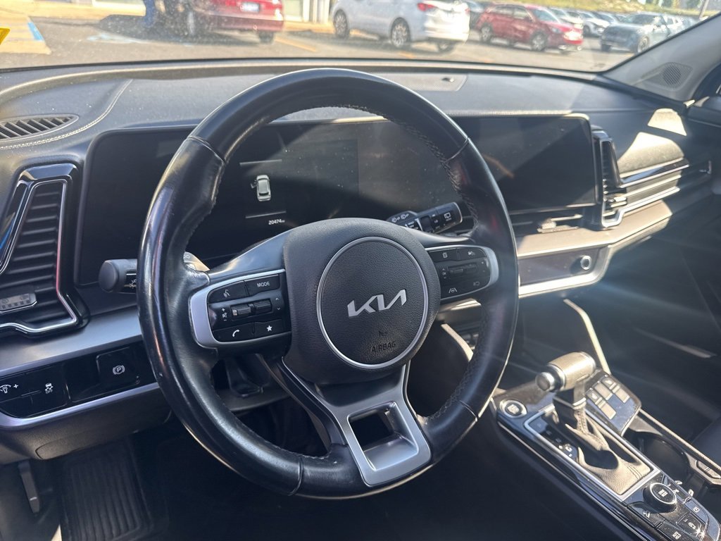 Used 2023 Kia Sportage EX image 28