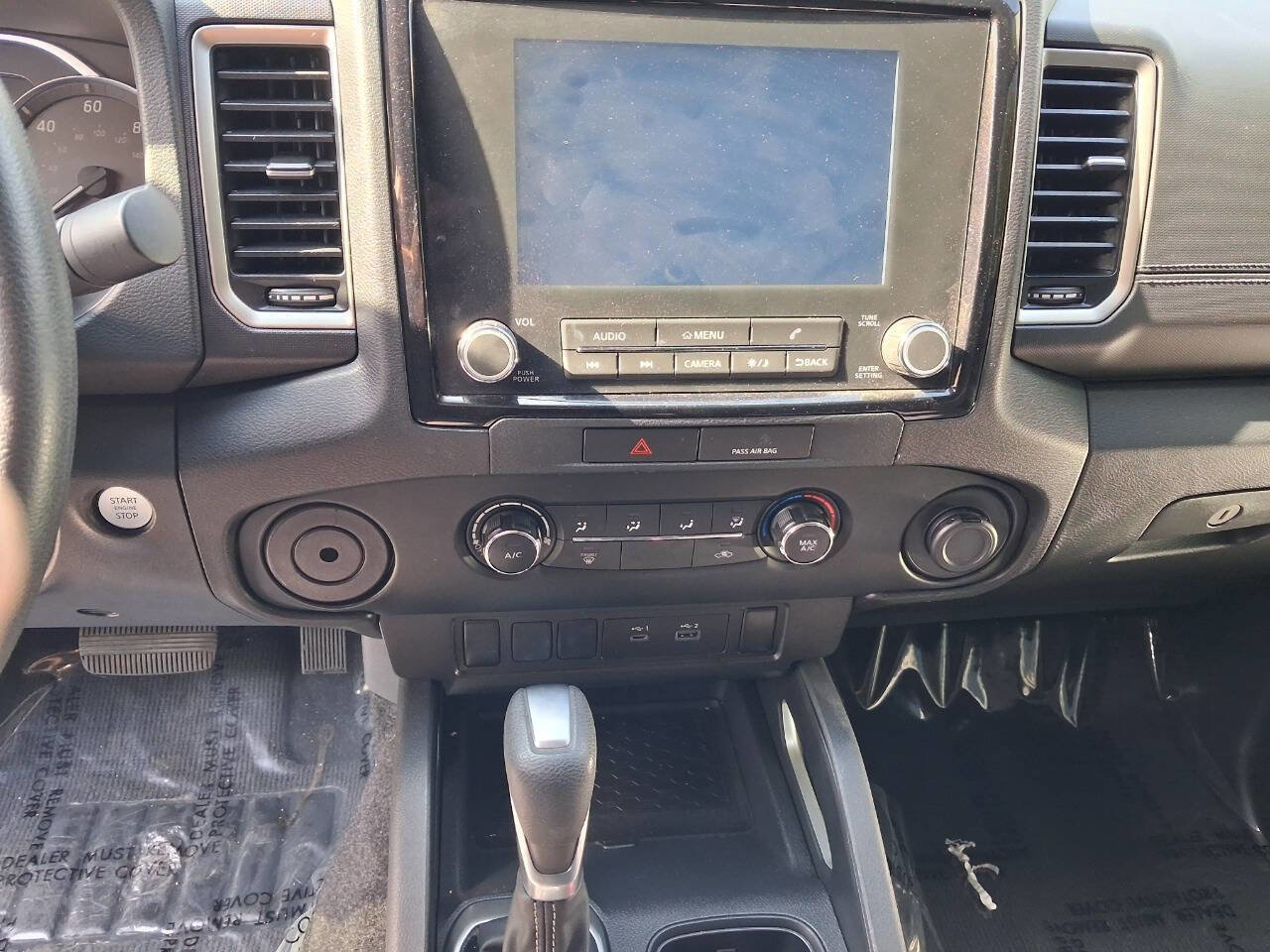 Used 2022 Nissan Frontier SV image 16