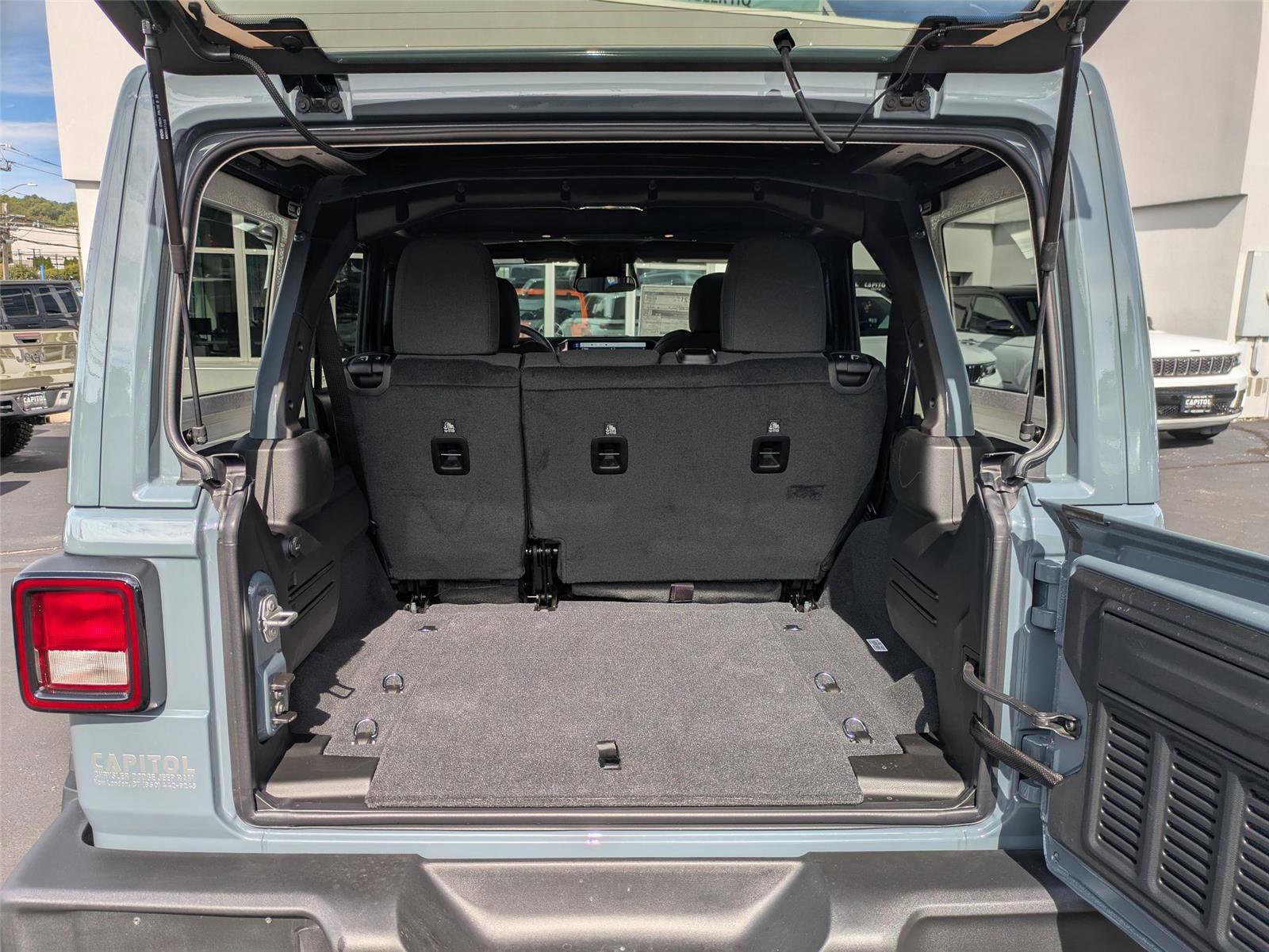 New 2025 Jeep Wrangler Sport S image 32