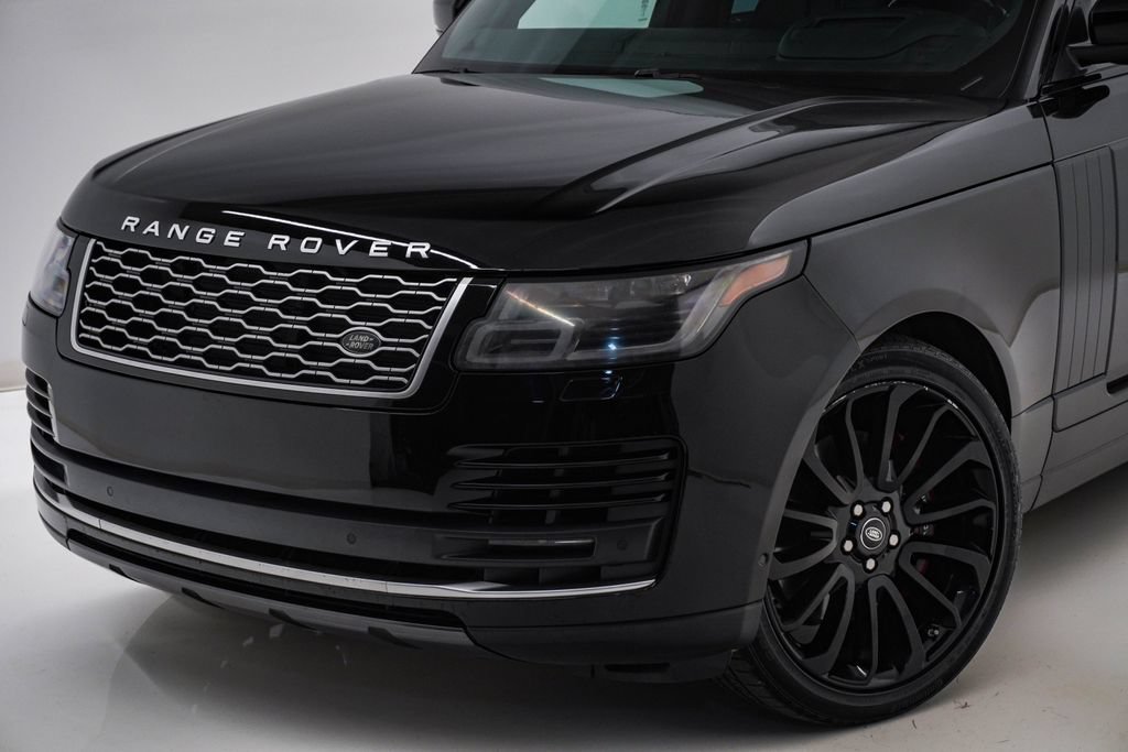 Used 2019 Land Rover Range Rover Supercharged AWD/4WD image 4