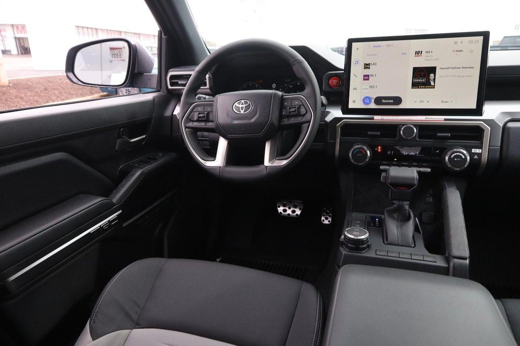 Used 2026 Toyota Tacoma TRD Sport AWD/4WD image 22