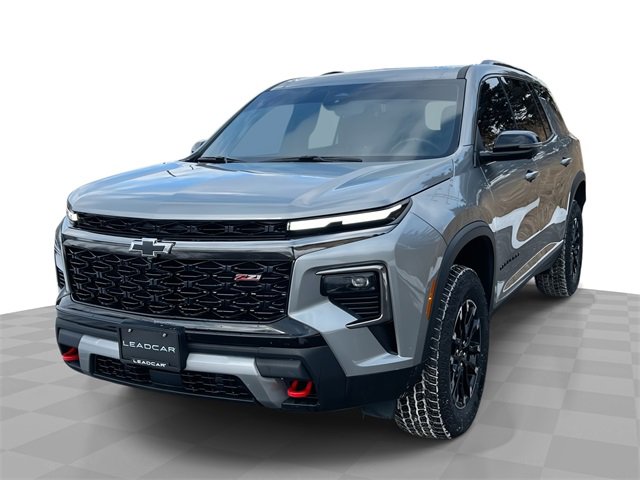 Used 2025 Chevrolet Traverse Z71 w/ Driver Confidence Package image 1