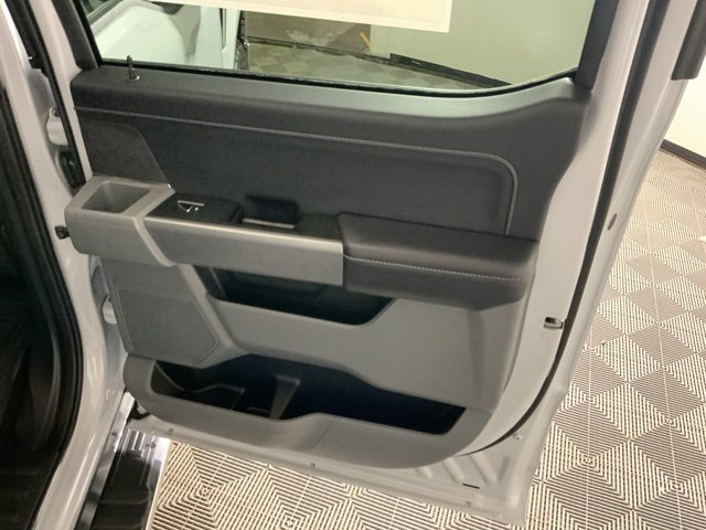 New 2025 Ford F150 XLT w/ Equipment Group 302A MID image 37