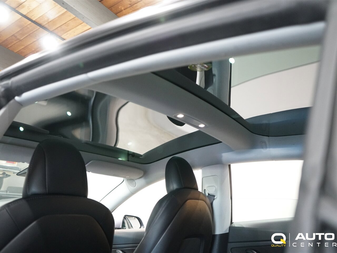 Used 2019 Tesla Model 3 Performance AWD/4WD image 27
