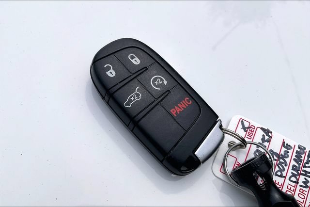 Used 2018 Dodge Durango GT w/ Premium Group AWD/4WD image 11