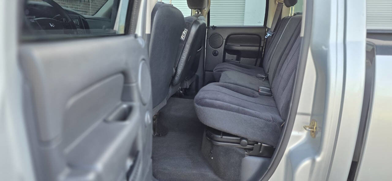 Used 2004 Dodge Ram 2500 Truck SLT w/ Sport Appearance Group AWD/4WD image 11