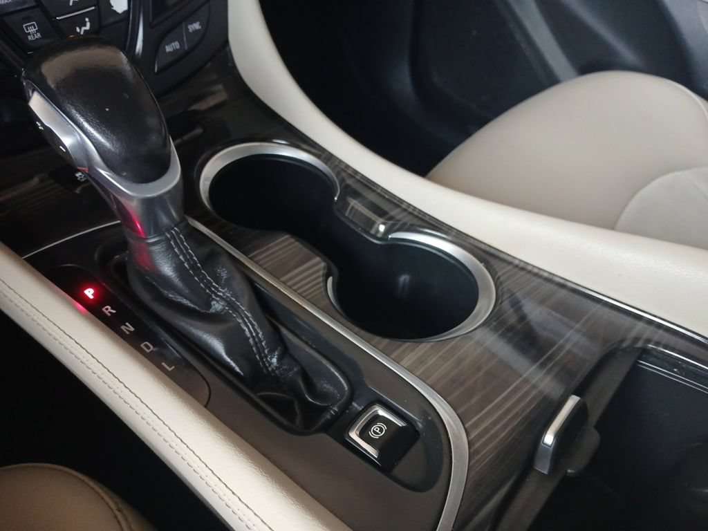 Used 2019 Buick Envision Preferred FWD image 36