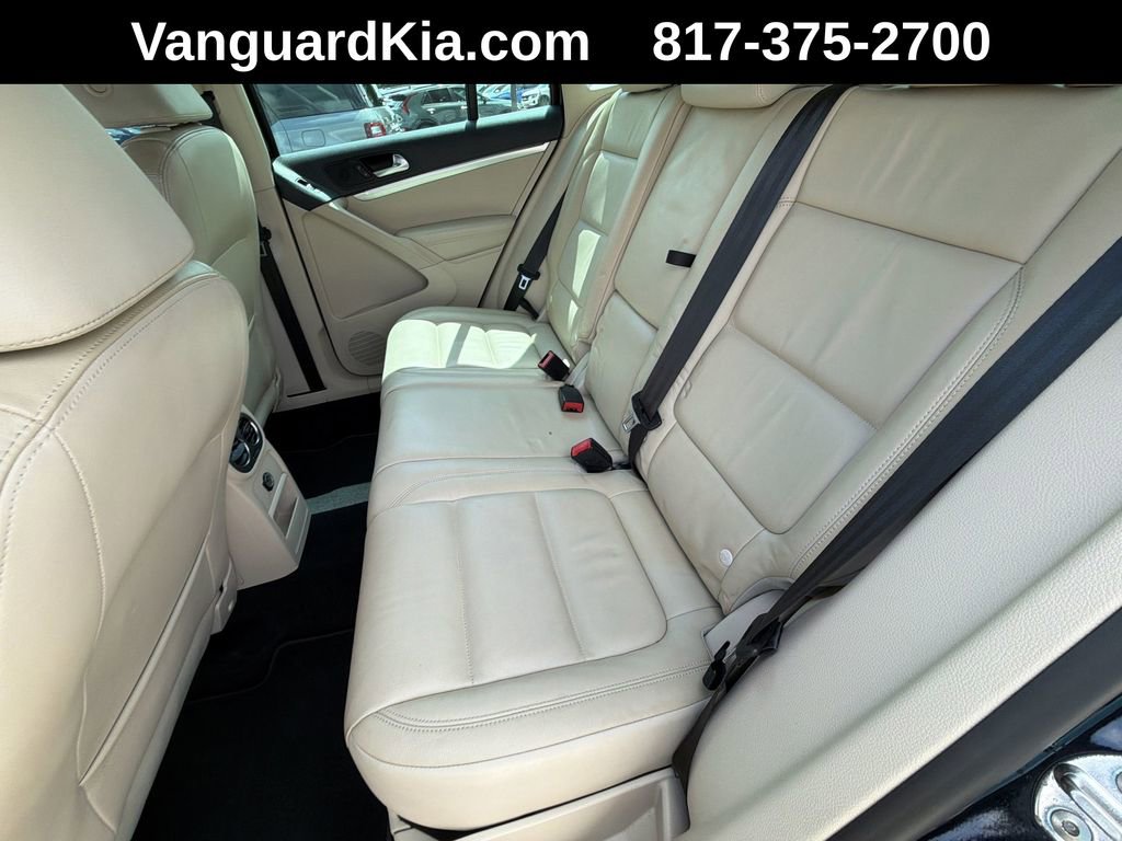 Used 2012 Volkswagen Tiguan SEL FWD image 27