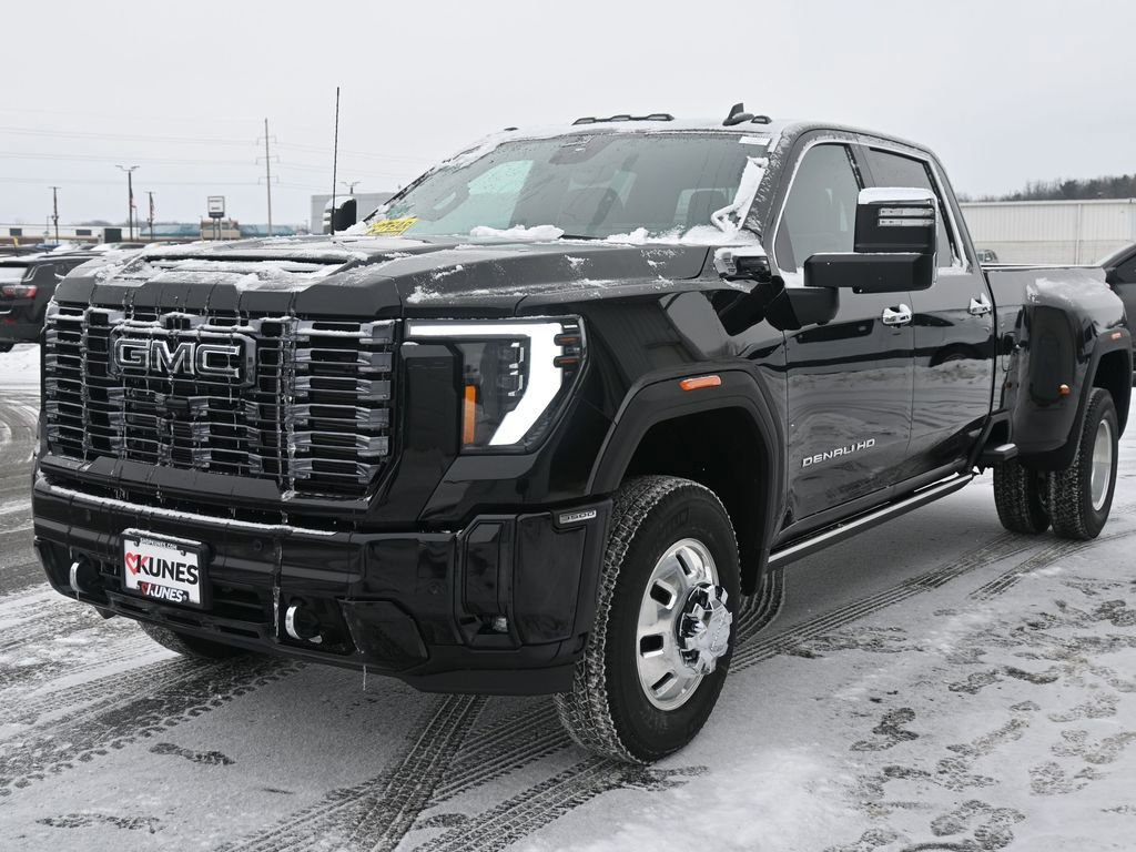 New 2026 GMC Sierra 3500 Denali Ultimate image 10