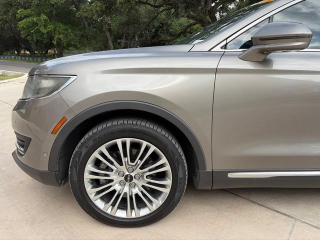 Used 2016 Lincoln MKX Reserve w/ Luxury Package AWD/4WD image 7