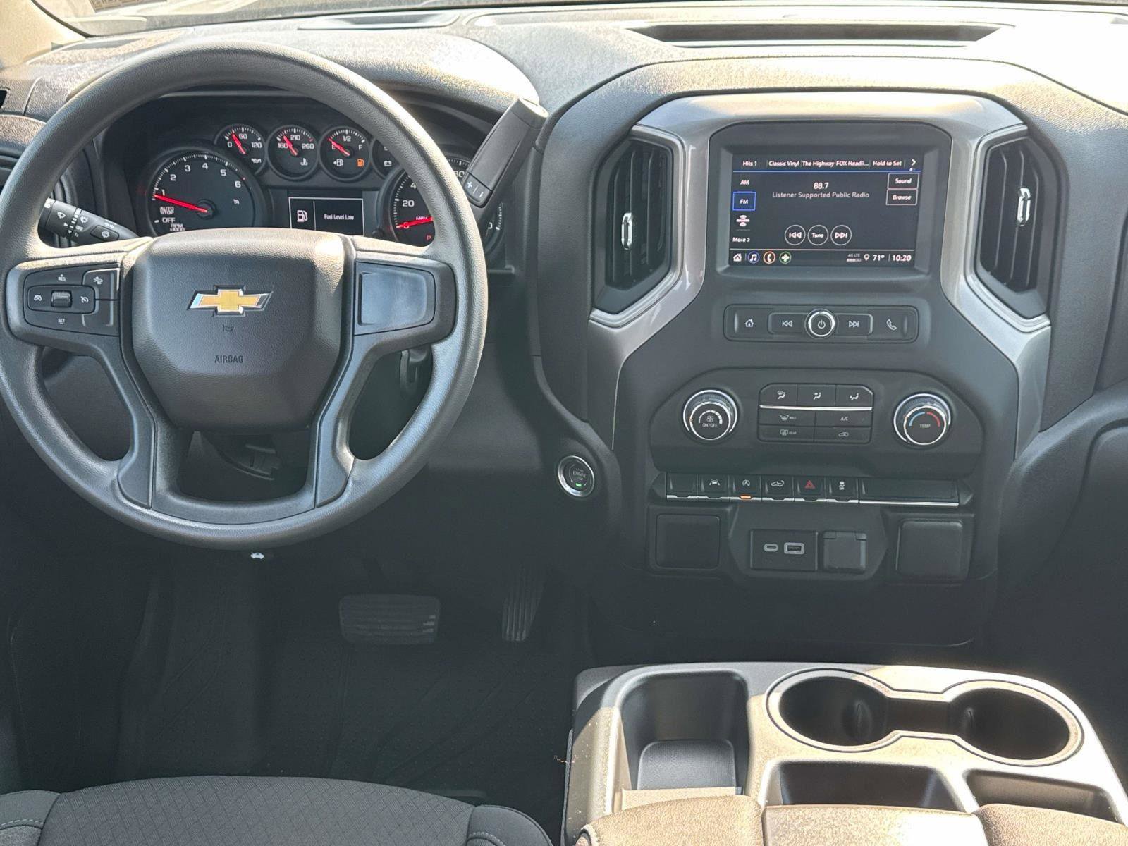 New 2026 Chevrolet Silverado 1500 Custom image 2