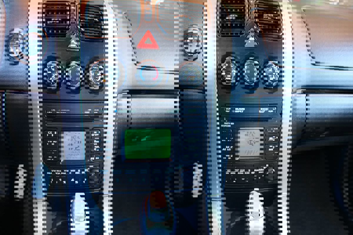 Used 2006 Pontiac GTO image 20