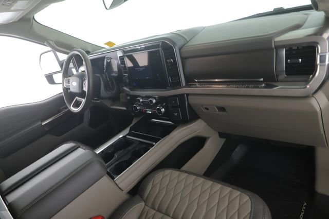 Used 2026 Ford F450 Platinum w/ Platinum Plus Package image 33