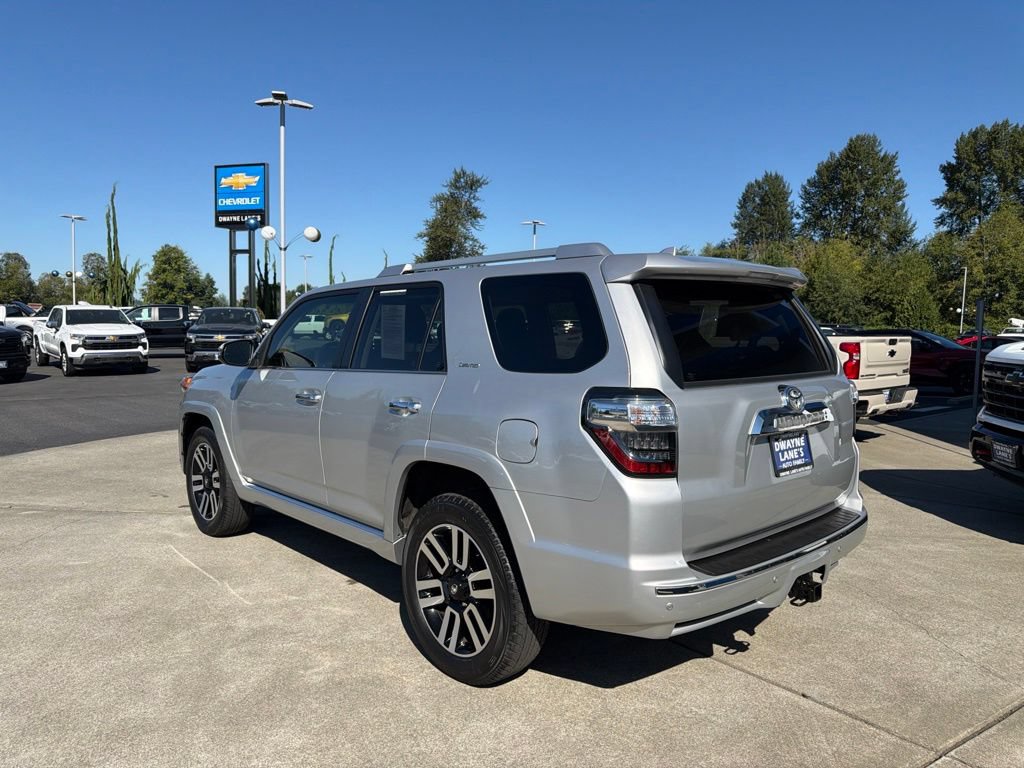 Used 2022 Toyota 4Runner Limited AWD/4WD image 3