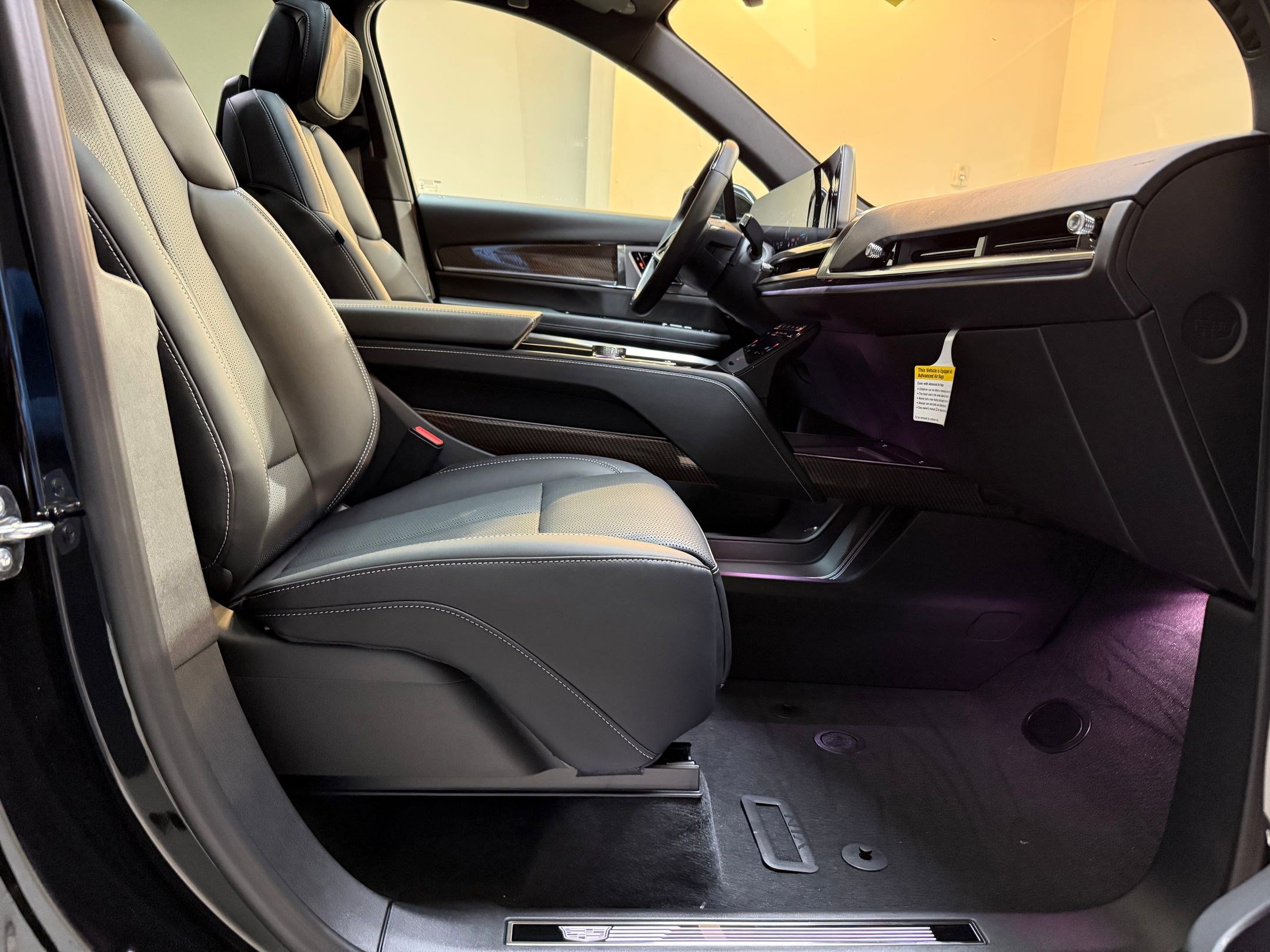 New 2026 Cadillac Vistiq Luxury image 50