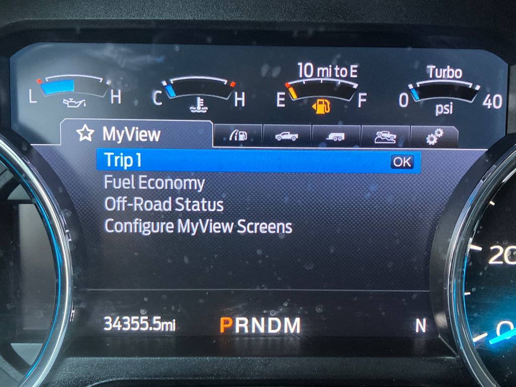 Certified 2022 Ford F250 Platinum w/ FX4 Off-Road Package image 25