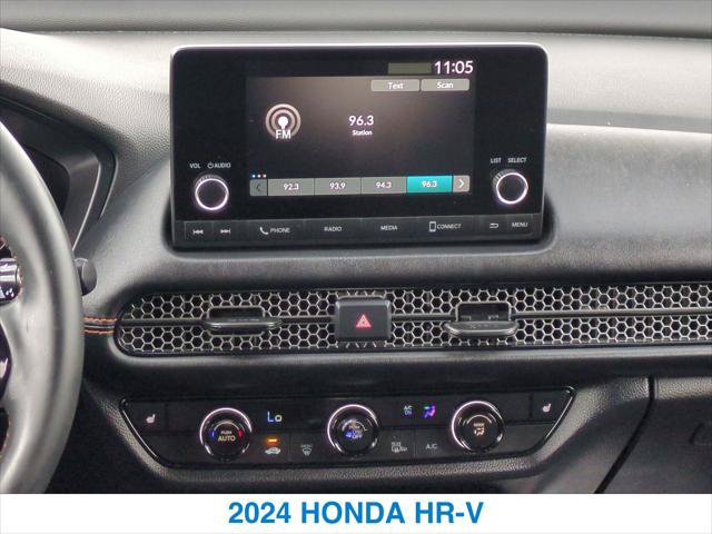 Used 2024 Honda HR-V Sport image 17